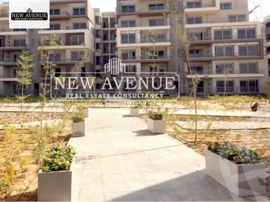 https://aqarmap.com.eg/en/listing/5287316-for-sale-cairo-new-cairo-compounds-blm-hylz-nyw-kyrw