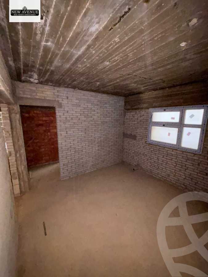 https://aqarmap.com.eg/en/listing/5301590-for-sale-cairo-new-cairo-compounds-blm-hylz-nyw-kyrw