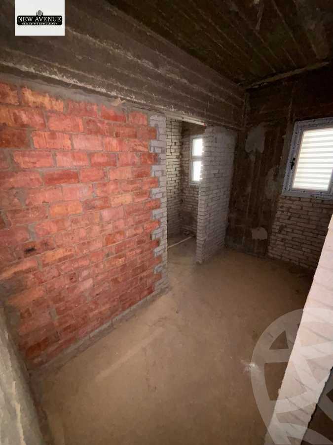 https://aqarmap.com.eg/en/listing/5301590-for-sale-cairo-new-cairo-compounds-blm-hylz-nyw-kyrw
