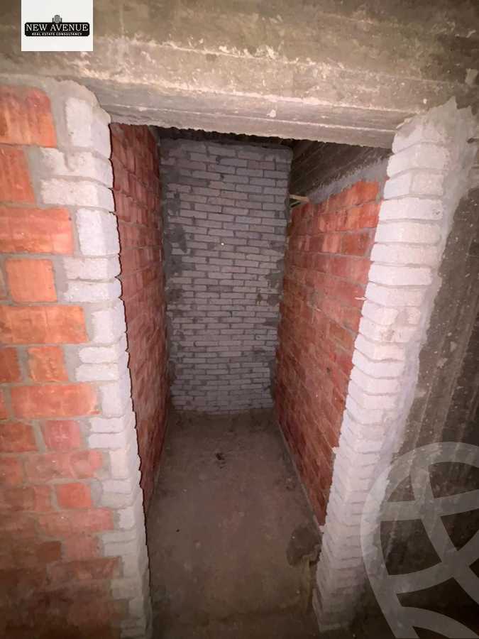 https://aqarmap.com.eg/en/listing/5301590-for-sale-cairo-new-cairo-compounds-blm-hylz-nyw-kyrw