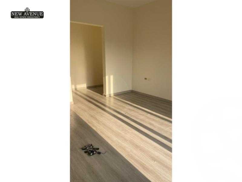 https://aqarmap.com.eg/en/listing/5304038-for-rent-cairo-new-cairo-compounds-hyde-park-centre-ville-hyde-park