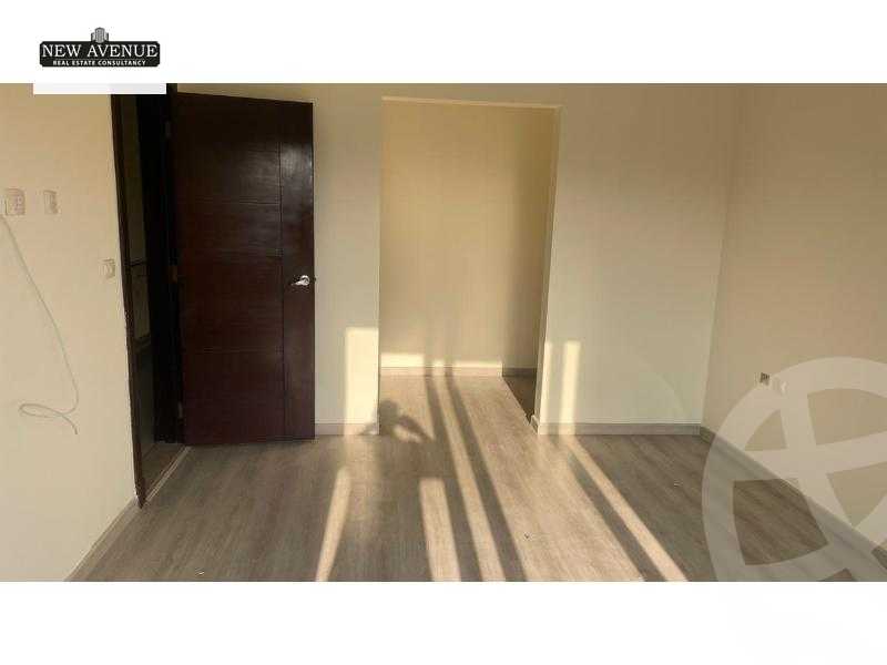 https://aqarmap.com.eg/en/listing/5304038-for-rent-cairo-new-cairo-compounds-hyde-park-centre-ville-hyde-park