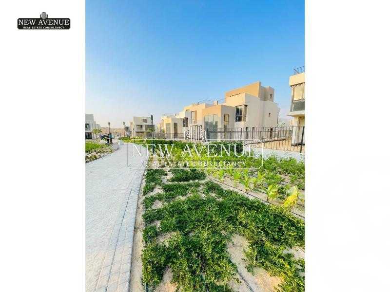 https://aqarmap.com.eg/en/listing/5304373-for-sale-cairo-new-heliopolis-compounds-sodic-east-azailya