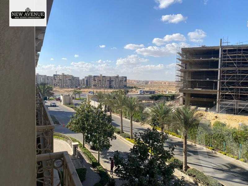 https://aqarmap.com.eg/en/listing/6354111-for-sale-cairo-new-cairo-compounds-hyde-park-centre-ville-hyde-park