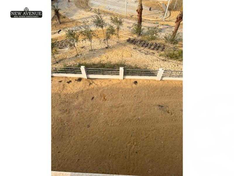 https://aqarmap.com.eg/en/listing/5310198-for-sale-cairo-new-cairo-compounds-blm-hylz-nyw-kyrw