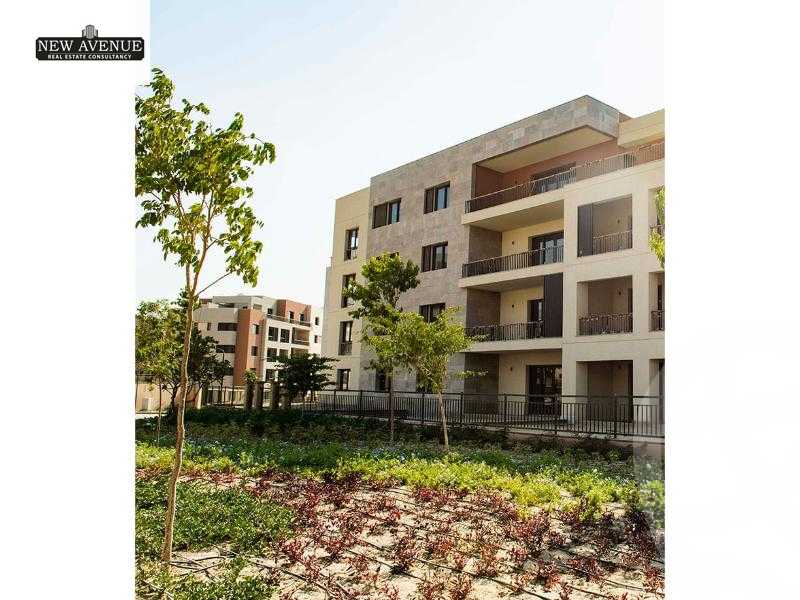 https://aqarmap.com.eg/en/listing/5311612-for-sale-cairo-new-cairo-compounds-district-5-the-plateau-district-5