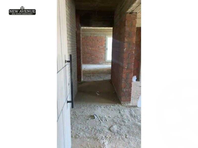 https://aqarmap.com.eg/en/listing/5313298-for-sale-cairo-new-cairo-compounds-blm-hylz-nyw-kyrw
