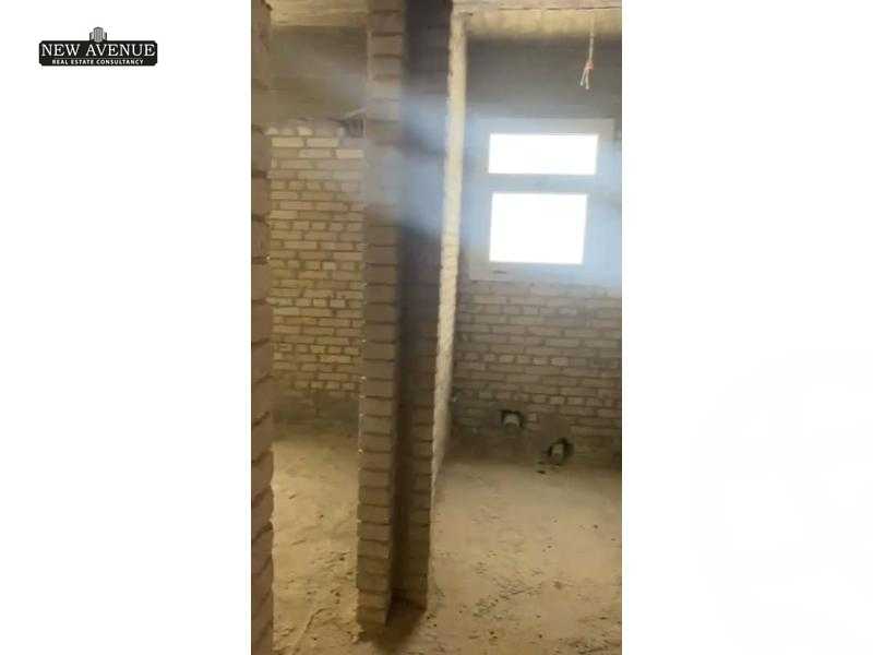 https://aqarmap.com.eg/en/listing/5313298-for-sale-cairo-new-cairo-compounds-blm-hylz-nyw-kyrw