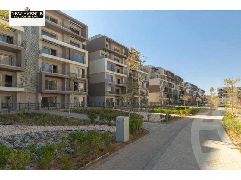https://aqarmap.com.eg/en/listing/5329579-for-sale-cairo-new-cairo-compounds-blm-hylz-nyw-kyrw