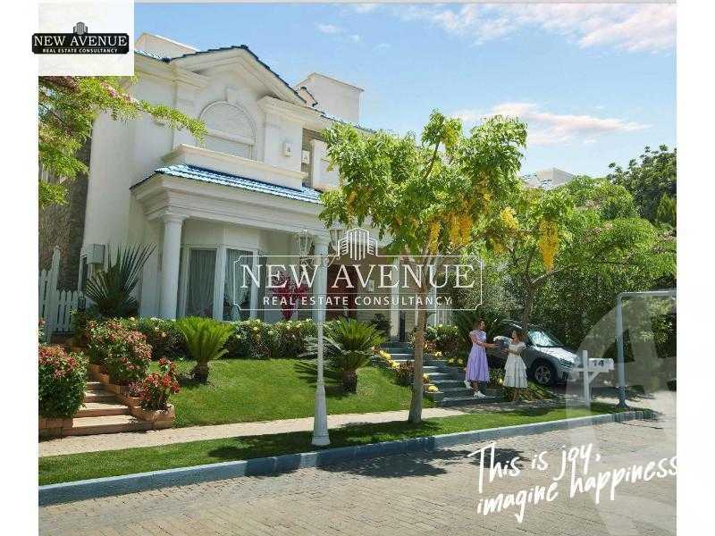 https://aqarmap.com.eg/ar/listing/5331250-for-sale-cairo-new-cairo-compounds-mountain-view1-1-compound