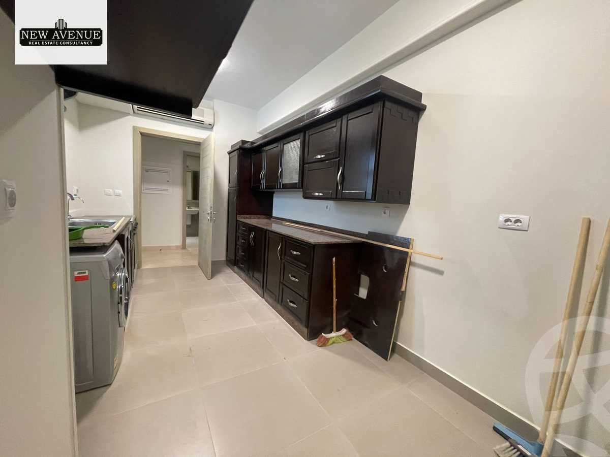 https://aqarmap.com.eg/ar/listing/5332103-for-sale-cairo-new-cairo-compounds-mivida-mivida-business-park-emaar