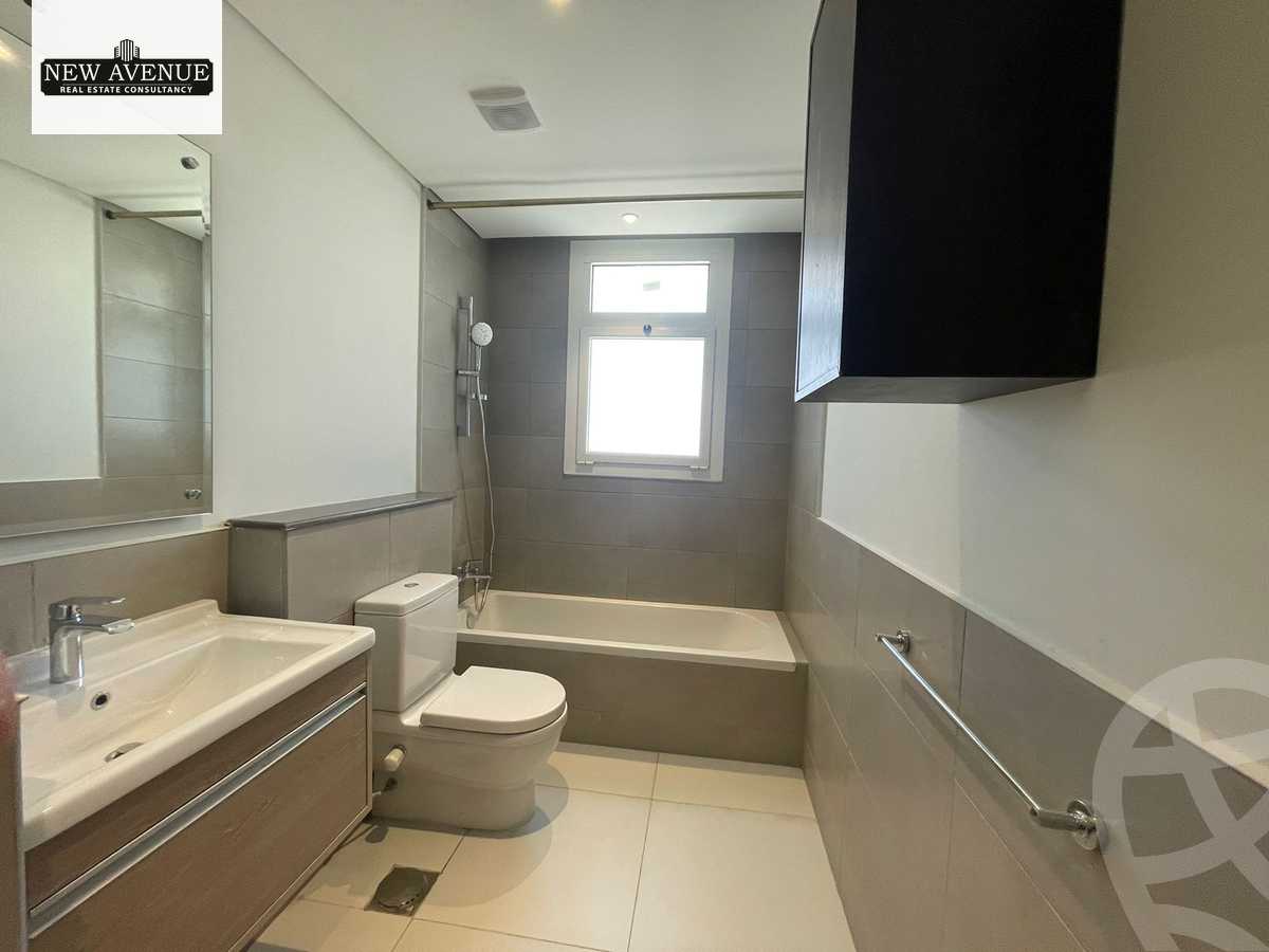 https://aqarmap.com.eg/ar/listing/5332103-for-sale-cairo-new-cairo-compounds-mivida-mivida-business-park-emaar
