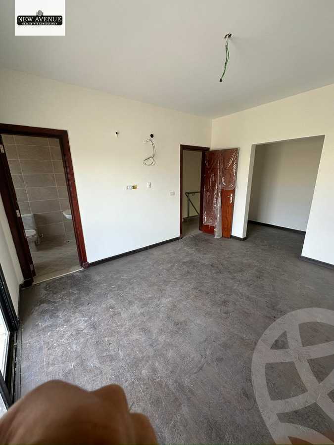 https://aqarmap.com.eg/en/listing/5332243-for-sale-cairo-new-cairo-compounds-hyde-park-centre-ville-hyde-park
