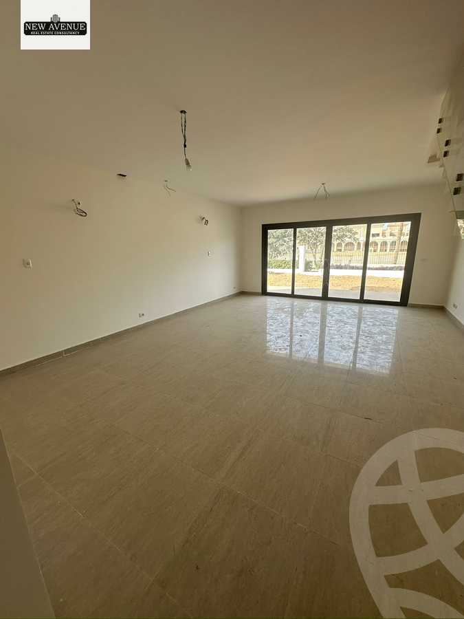 https://aqarmap.com.eg/en/listing/5332243-for-sale-cairo-new-cairo-compounds-hyde-park-centre-ville-hyde-park