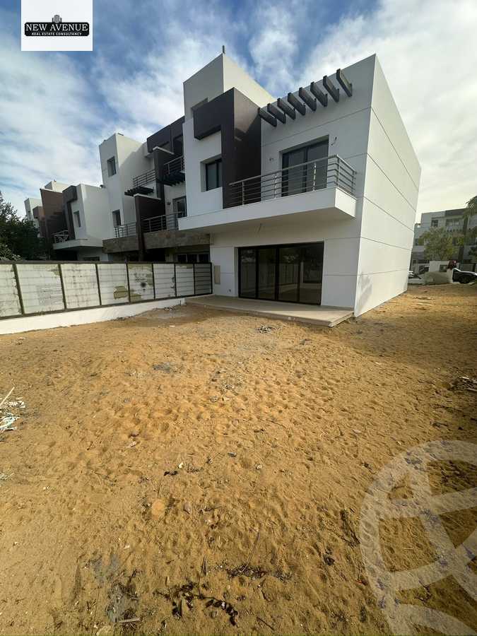 https://aqarmap.com.eg/en/listing/5332243-for-sale-cairo-new-cairo-compounds-hyde-park-centre-ville-hyde-park