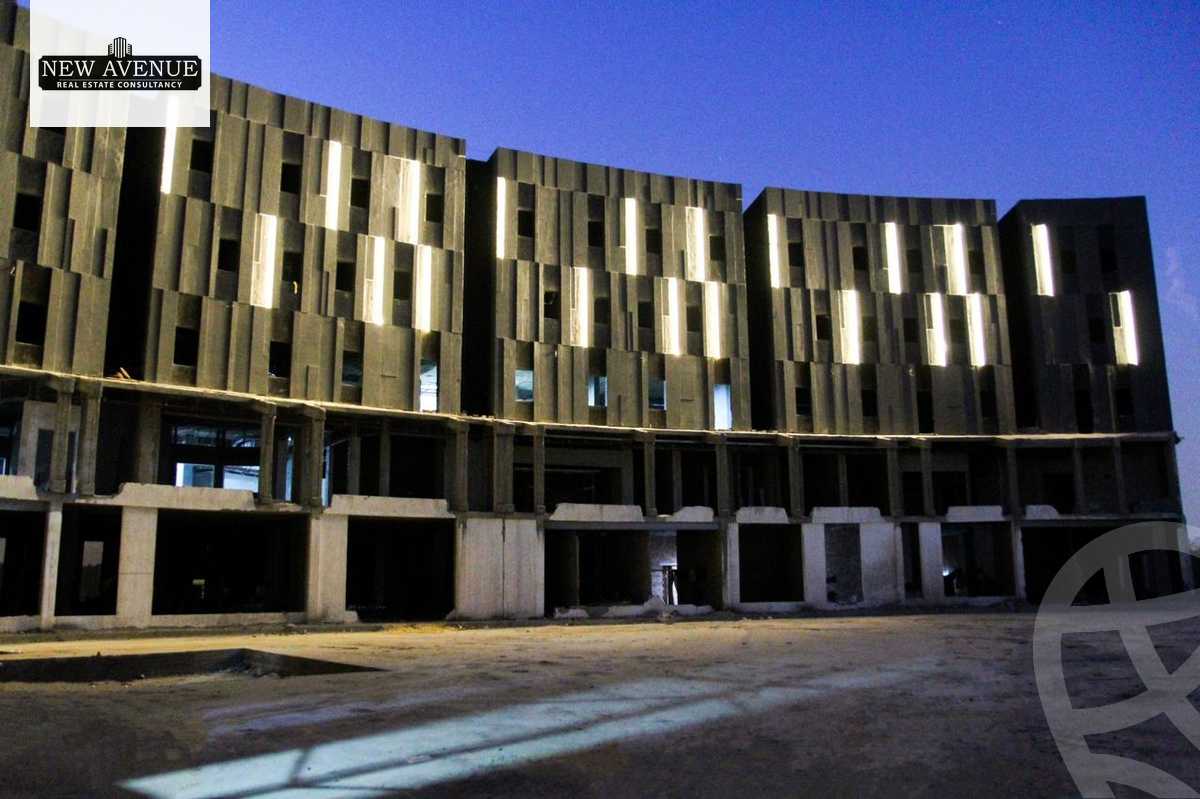 https://aqarmap.com.eg/en/listing/5360334-for-sale-cairo-new-cairo-compounds-rock-gold-mall-el-batal
