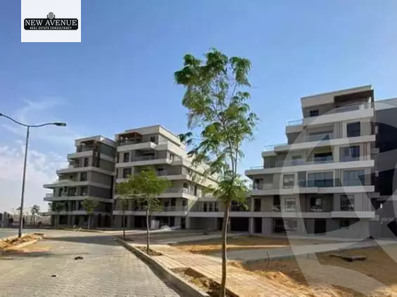 https://aqarmap.com.eg/ar/listing/5379591-for-sale-cairo-new-cairo-compounds-eastown-eastown-parks