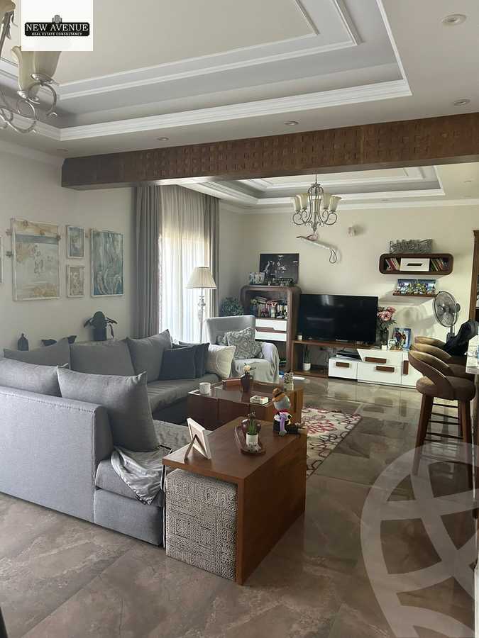 https://aqarmap.com.eg/ar/listing/5386321-for-sale-cairo-new-cairo-compounds-hyde-park-centre-ville-hyde-park