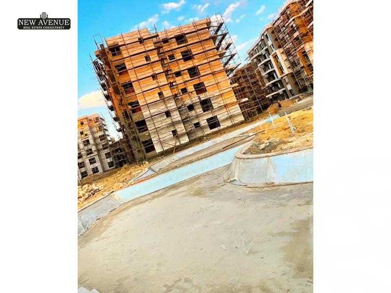 https://aqarmap.com.eg/en/listing/5407357-for-sale-cairo-new-cairo-compounds-blm-hylz-nyw-kyrw