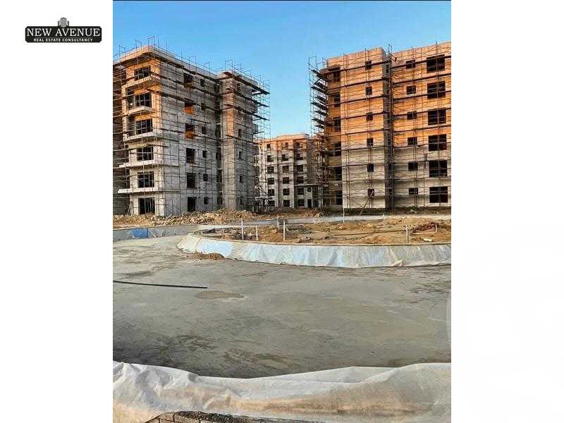 https://aqarmap.com.eg/en/listing/5407357-for-sale-cairo-new-cairo-compounds-blm-hylz-nyw-kyrw