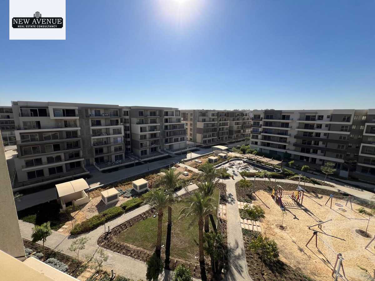 https://aqarmap.com.eg/en/listing/5410283-for-sale-cairo-new-cairo-compounds-blm-hylz-nyw-kyrw