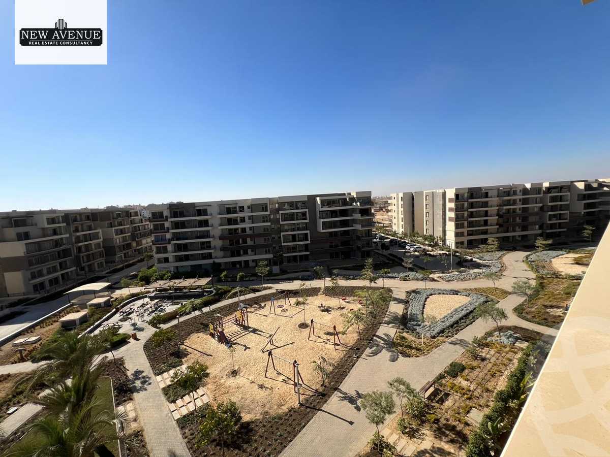 https://aqarmap.com.eg/en/listing/5410283-for-sale-cairo-new-cairo-compounds-blm-hylz-nyw-kyrw