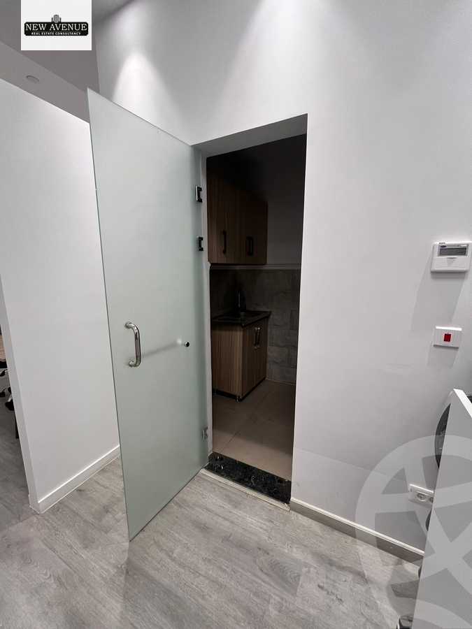 https://aqarmap.com.eg/en/listing/5413755-for-rent-cairo-new-cairo-compounds-leven-square-mall