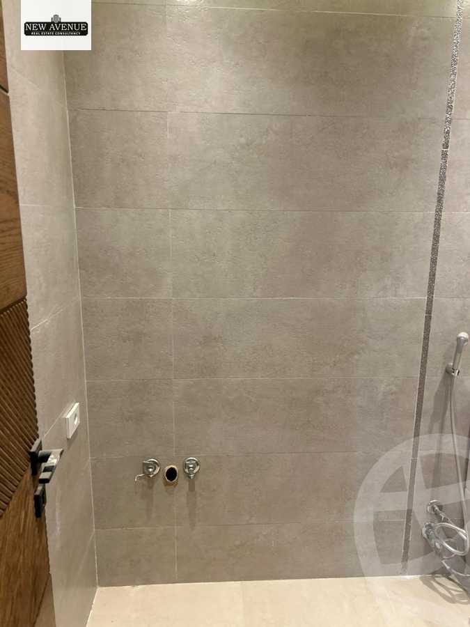 https://aqarmap.com.eg/en/listing/5441872-for-sale-cairo-al-oubour-tryq-msr-sm-yly-lshrwy-moon-city
