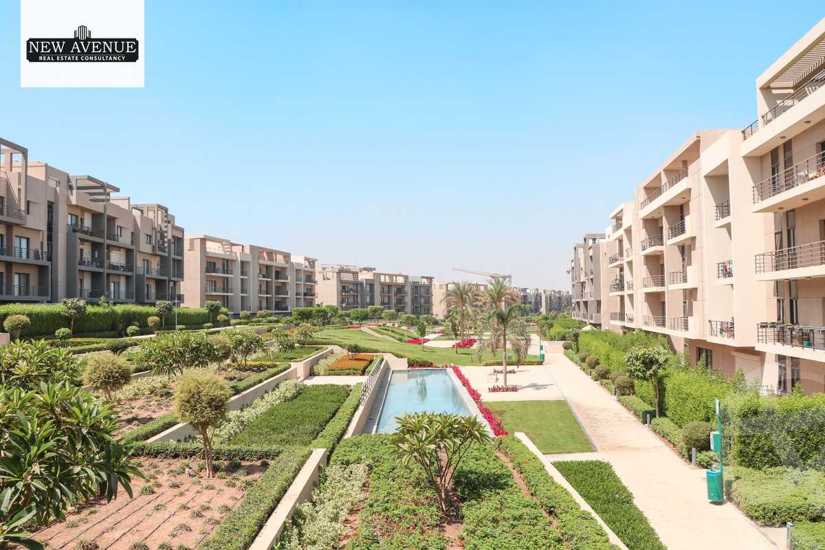 https://aqarmap.com.eg/ar/listing/5444322-for-sale-cairo-new-cairo-compounds-mwn-ryzydns-lmrsm-llttwyr