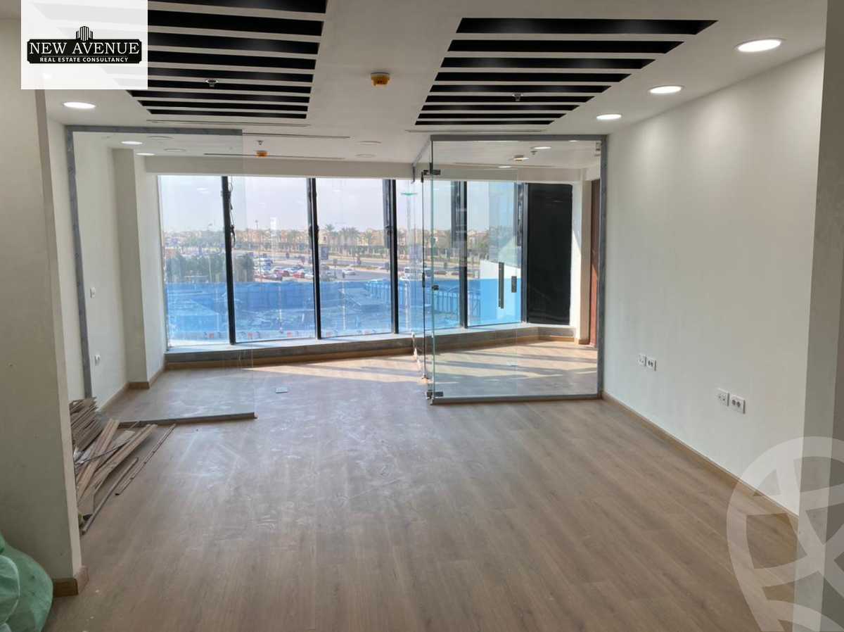 https://aqarmap.com.eg/ar/listing/5509229-for-rent-cairo-new-cairo-compounds-bwlrys-mwl