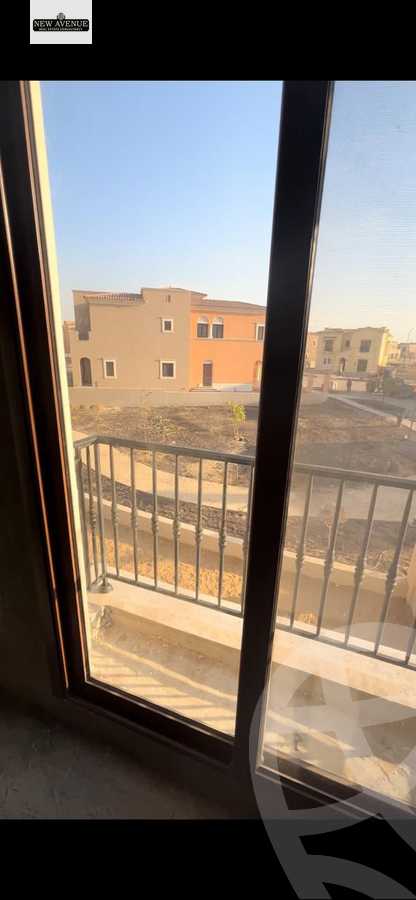 https://aqarmap.com.eg/en/listing/5513871-for-sale-cairo-new-cairo-compounds-city-gate-sapphire-city-gate
