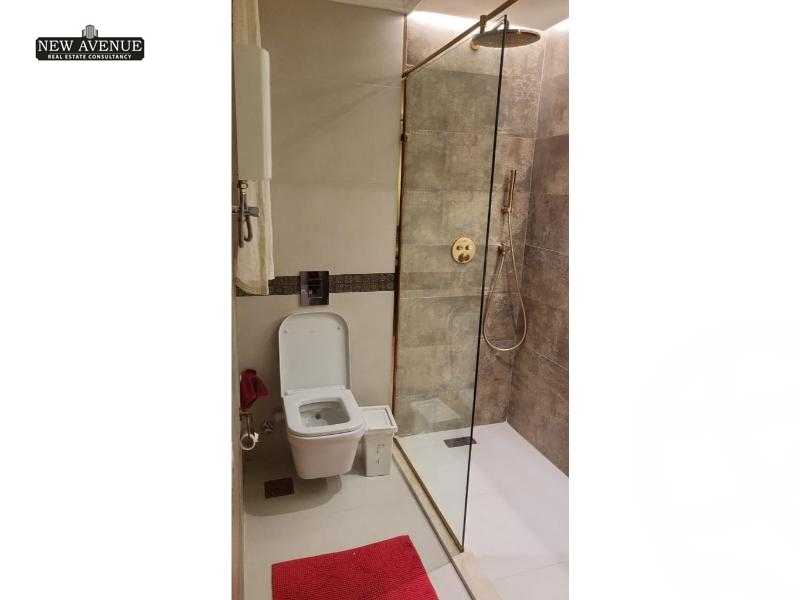 https://aqarmap.com.eg/en/listing/5522348-for-sale-cairo-new-cairo-compounds-hyde-park-centre-ville-hyde-park