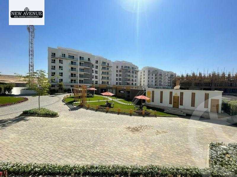 https://aqarmap.com.eg/ar/listing/5522513-for-sale-cairo-new-cairo-compounds-mwntn-fyw-y-syty-club-park-mountain-view-icity