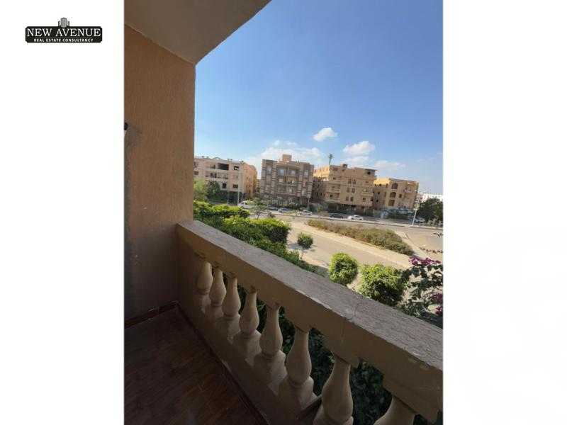 https://aqarmap.com.eg/en/listing/5524916-for-sale-cairo-el-shorouk-lhy-lthny-shrq-neighborhood-2-ahmed-talal-st