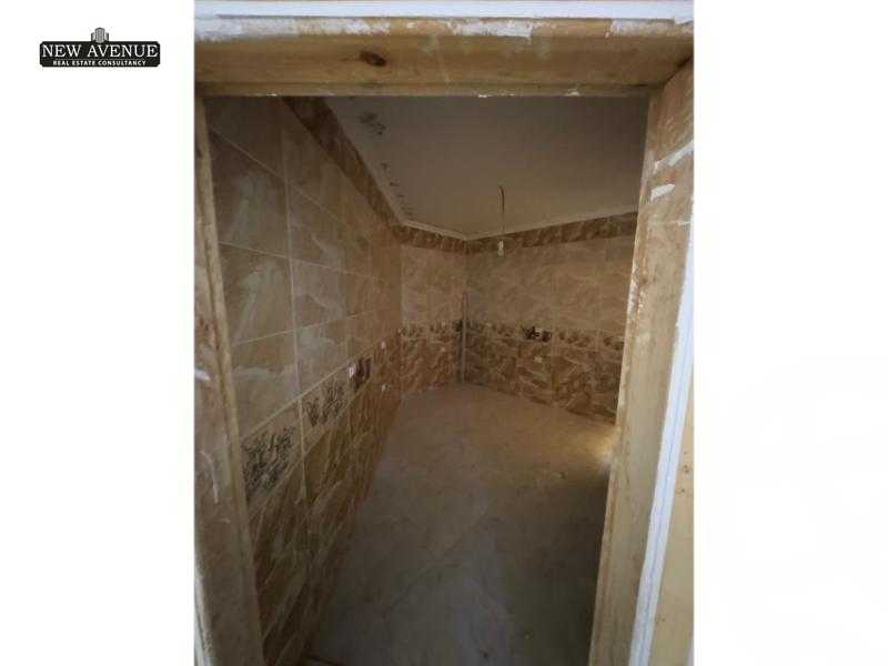 https://aqarmap.com.eg/en/listing/5524916-for-sale-cairo-el-shorouk-lhy-lthny-shrq-neighborhood-2-ahmed-talal-st