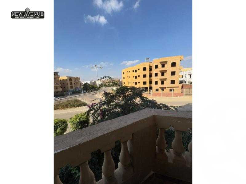https://aqarmap.com.eg/en/listing/5524916-for-sale-cairo-el-shorouk-lhy-lthny-shrq-neighborhood-2-ahmed-talal-st