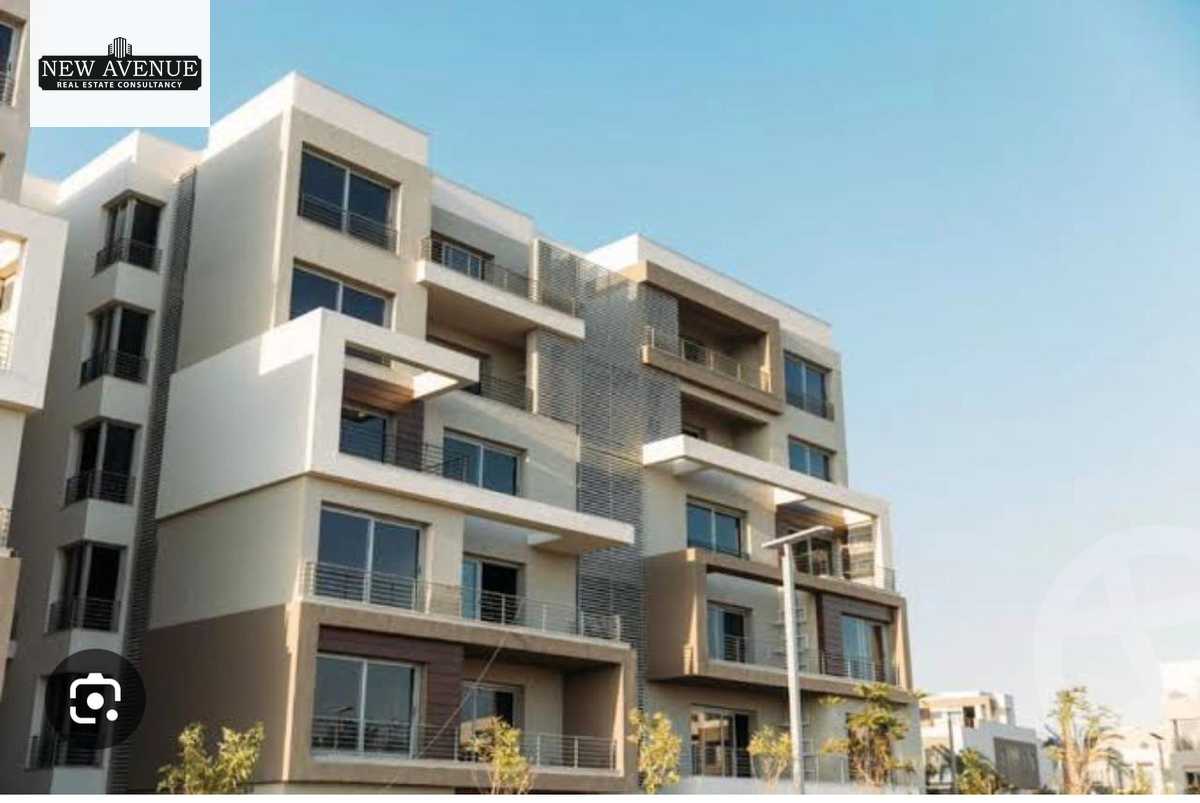 https://aqarmap.com.eg/en/listing/5531398-for-sale-cairo-new-cairo-compounds-blm-hylz-nyw-kyrw