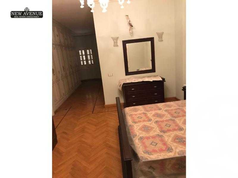 https://aqarmap.com.eg/en/listing/5536731-for-sale-cairo-el-sheikh-zayed-city-compounds-rkn-blz-mwl-lbdr-llttwyr