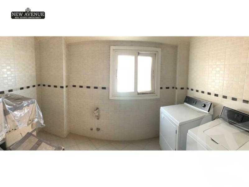 https://aqarmap.com.eg/en/listing/5536731-for-sale-cairo-el-sheikh-zayed-city-compounds-rkn-blz-mwl-lbdr-llttwyr