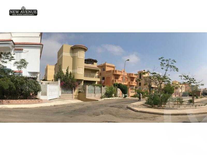 https://aqarmap.com.eg/en/listing/5536731-for-sale-cairo-el-sheikh-zayed-city-compounds-rkn-blz-mwl-lbdr-llttwyr