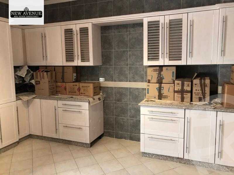 https://aqarmap.com.eg/en/listing/5536731-for-sale-cairo-el-sheikh-zayed-city-compounds-rkn-blz-mwl-lbdr-llttwyr