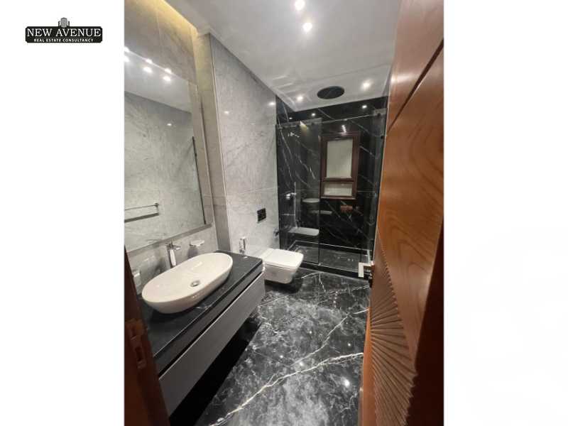 https://aqarmap.com.eg/en/listing/5540872-for-sale-cairo-new-cairo-compounds-mivida-parkside-mivida