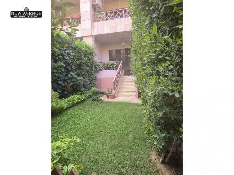 https://aqarmap.com.eg/en/listing/5544677-for-sale-cairo-new-cairo-lrhb-city-phase-5-talaat-mostafa-st