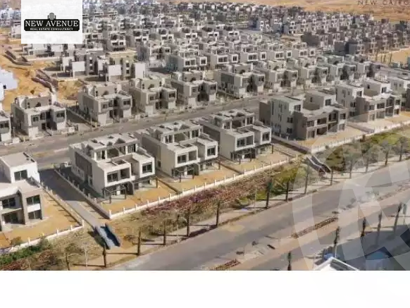 https://aqarmap.com.eg/en/listing/5545103-for-sale-cairo-new-cairo-compounds-blm-hylz-nyw-kyrw