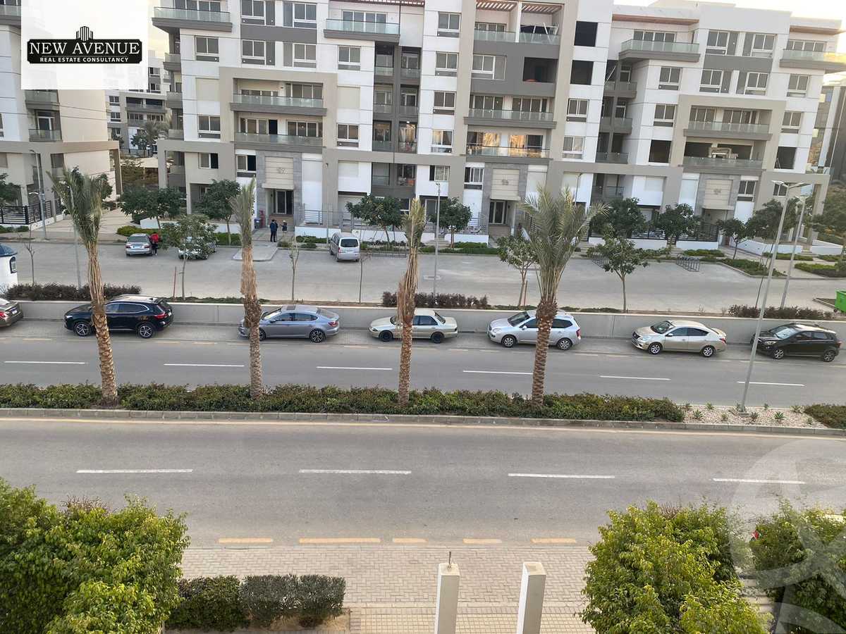https://aqarmap.com.eg/en/listing/5552060-for-sale-cairo-new-cairo-compounds-hyde-park-centre-ville-hyde-park