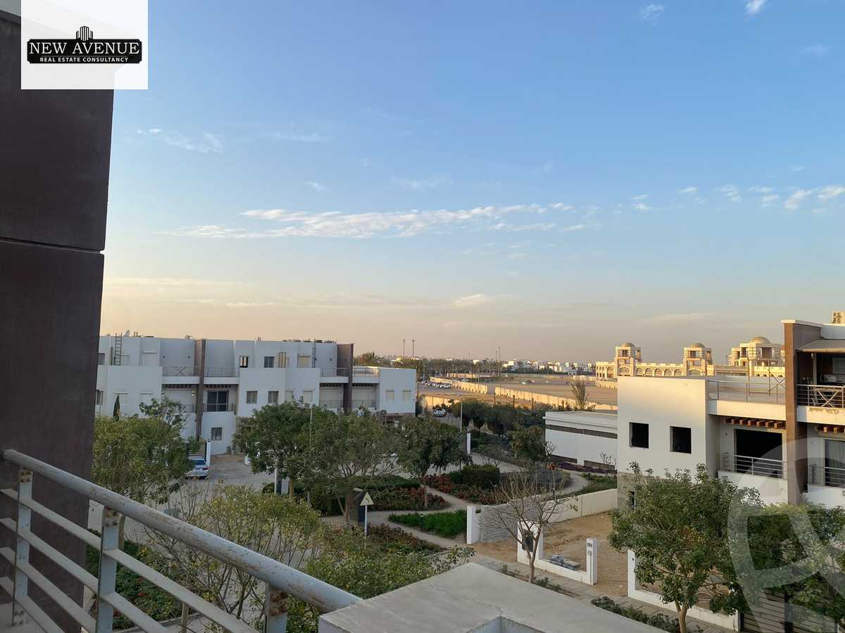 https://aqarmap.com.eg/en/listing/5552060-for-sale-cairo-new-cairo-compounds-hyde-park-centre-ville-hyde-park