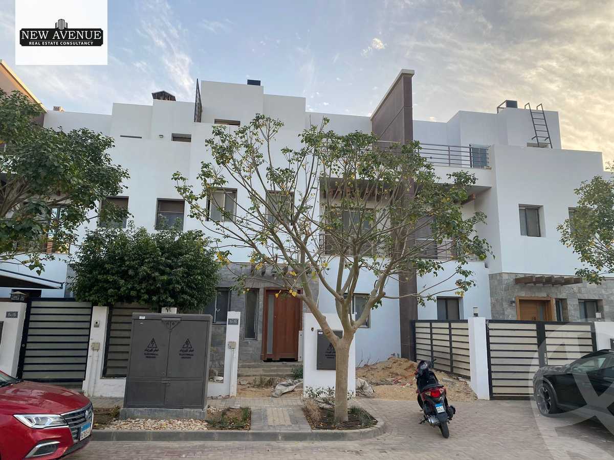 https://aqarmap.com.eg/en/listing/5552060-for-sale-cairo-new-cairo-compounds-hyde-park-centre-ville-hyde-park