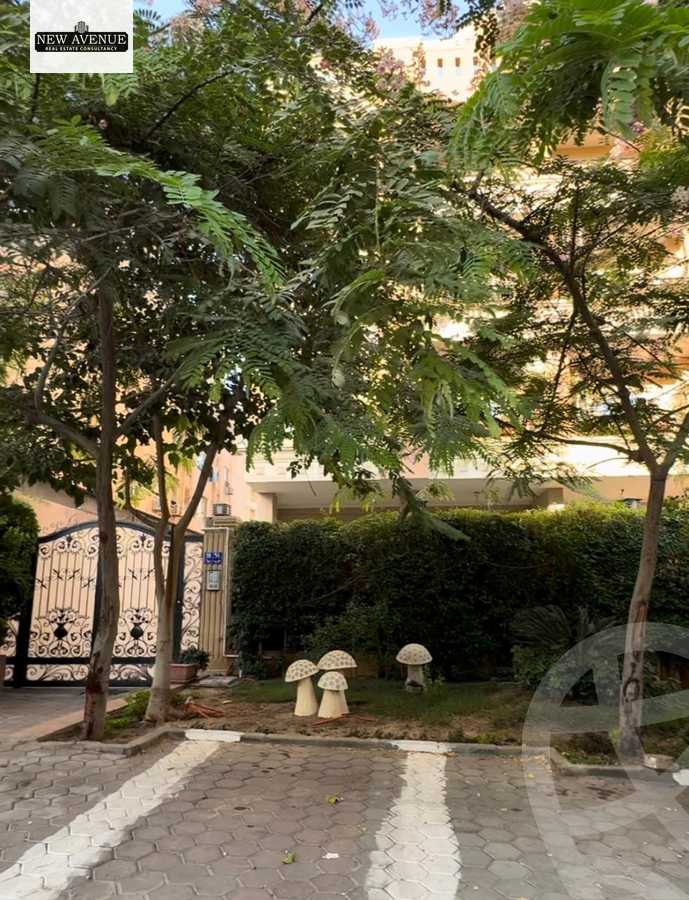 https://aqarmap.com.eg/en/listing/5552181-for-sale-cairo-new-cairo-gharb-arabila-doctor-hani-maher-st
