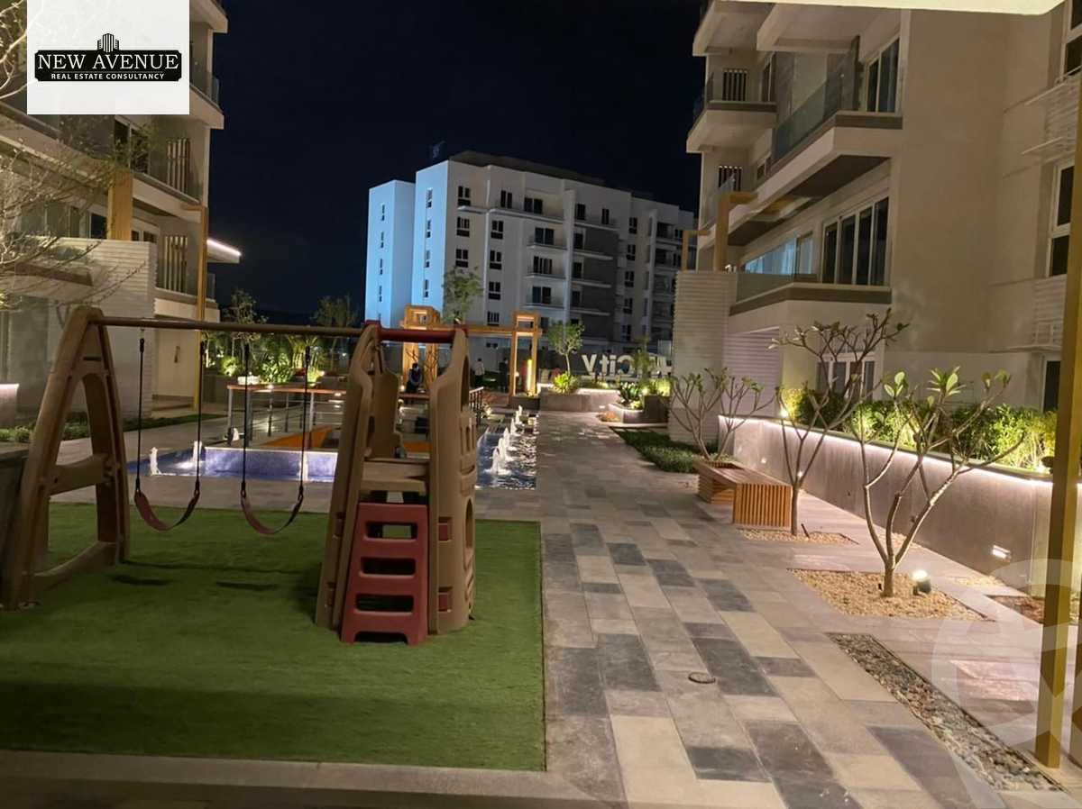 https://aqarmap.com.eg/ar/listing/5557446-for-sale-cairo-new-cairo-compounds-mwntn-fyw-y-syty-club-park-mountain-view-icity