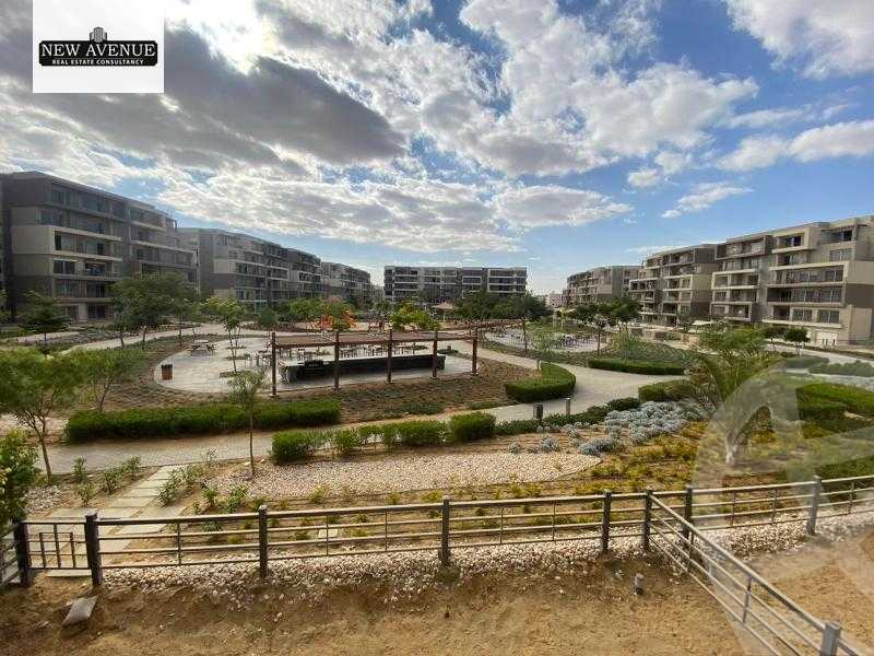 https://aqarmap.com.eg/en/listing/5567295-for-sale-cairo-new-cairo-compounds-cleo-water-residence-palm-hills